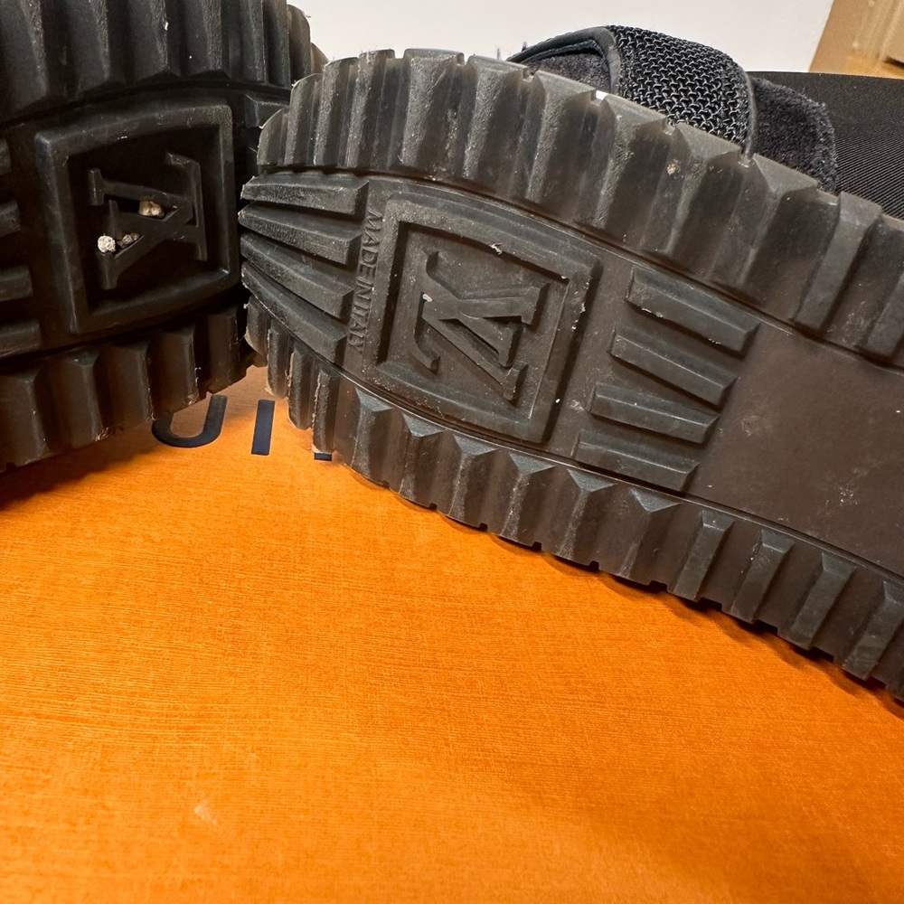 Louis Vuitton Run Away Sneakers - Picture 6 of 10